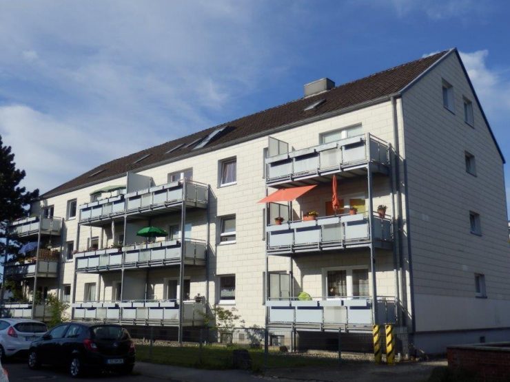 Uni- / TH-Nähe: 2-Zimmer Dachgeschoss-Wohnung mit EBK, Vollbad in der Elswigstraße zum 1.2.2023